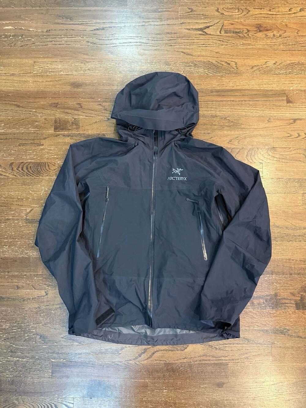 NWOT Arc'teryx Beta SL Hybrid Jacket Men's Large